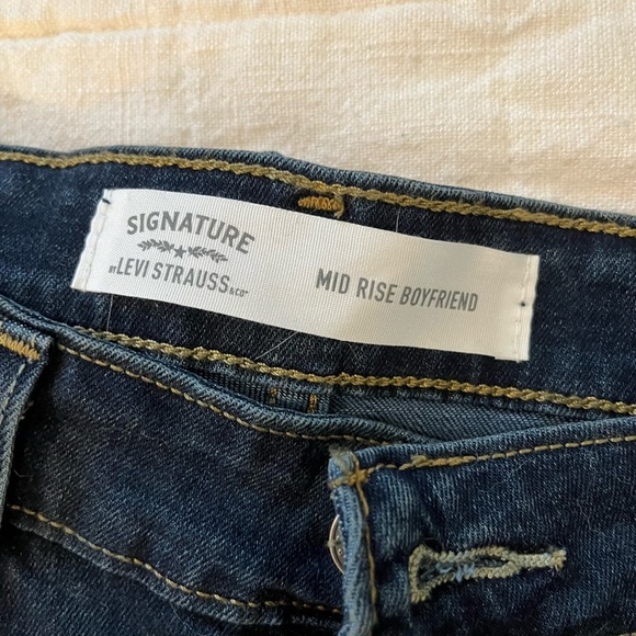 Signature by Levi Strauss Women's Deep Blue Skinny Jeans - Picture 4 of 9